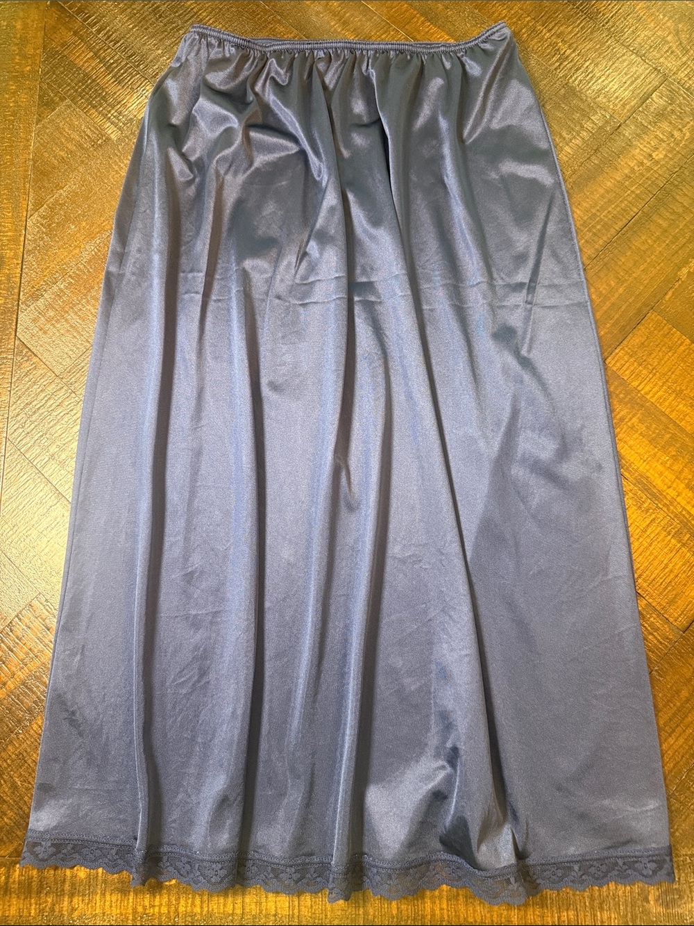 Vintage Warner’s Navy Blue Lace Trim Maxi Half Slip Skirt XL